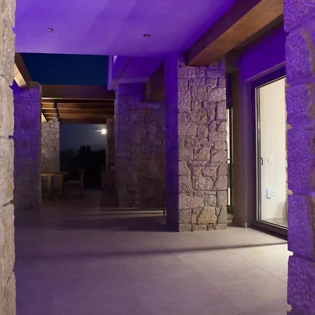 Villa Allure Retreat *