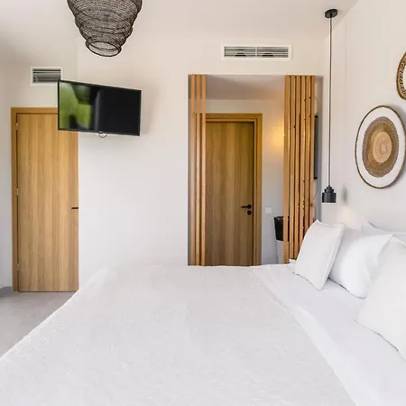 Allure Retreat *